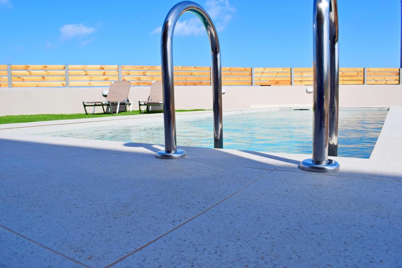 Balos Residence Private Pool Seafront Seaview Kissamos Exterior photo